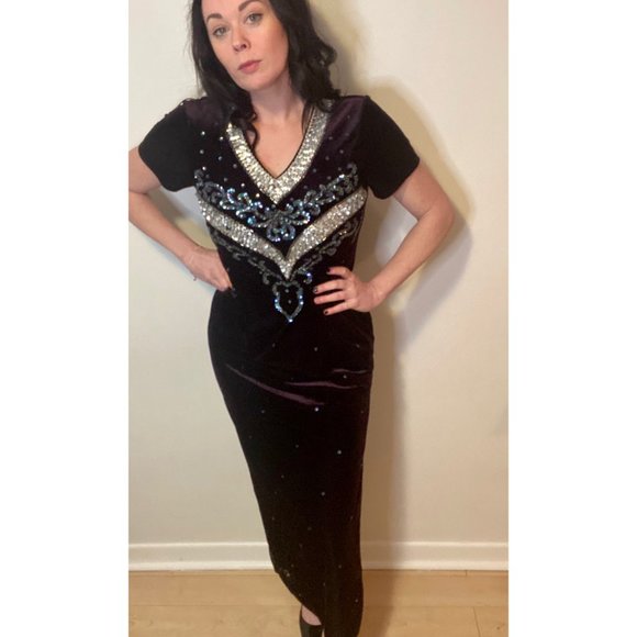 Vintage Long Purple Velvet/Velour Bedazzled Gown - Picture 5 of 5